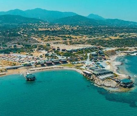 Zambak Holiday Village & Restaurant Superb Seafront Location ! Agios Georgios  Ngoại thất bức ảnh