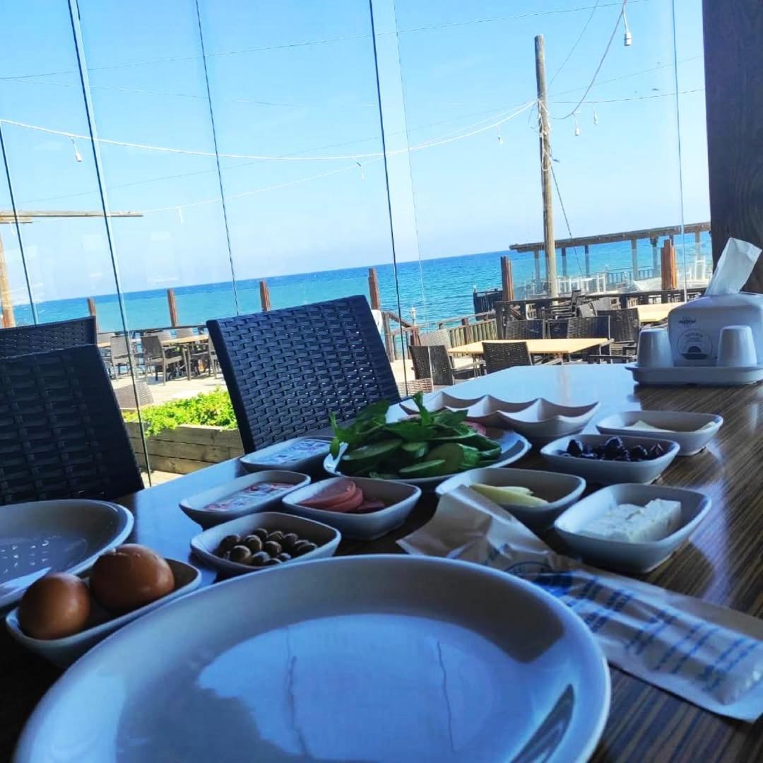 Zambak Holiday Village & Restaurant Superb Seafront Location ! Agios Georgios  Ngoại thất bức ảnh