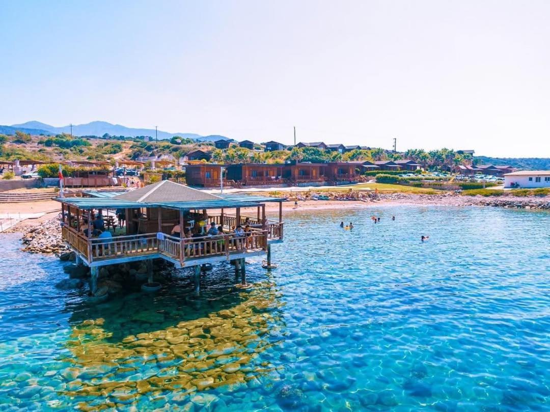 Zambak Holiday Village & Restaurant Superb Seafront Location ! Agios Georgios  Ngoại thất bức ảnh
